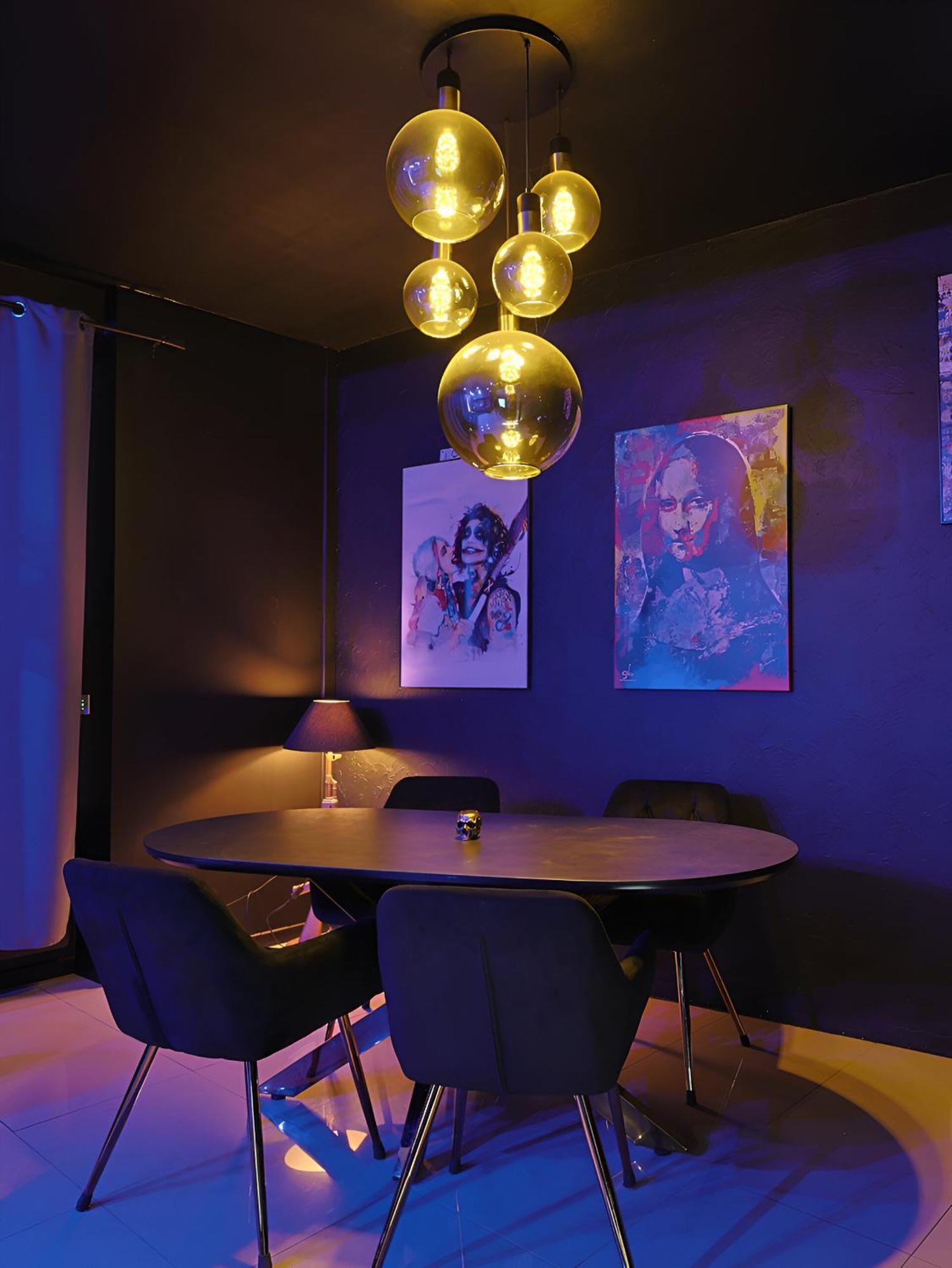 Apartment Pop Art - Asterix,cdg,chantilly,disney